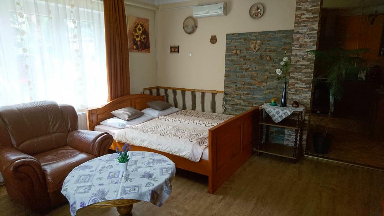 גיינסדיאס Rita Apartman מראה חיצוני תמונה